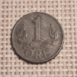 Denmark 1 Øre 1945 KM-832 VF