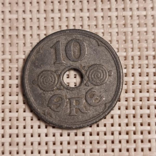 Denmark 10 Øre 1944 KM-822a VF