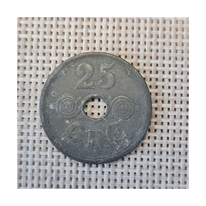 Denmark 25 Øre 1943 KM-823a VF