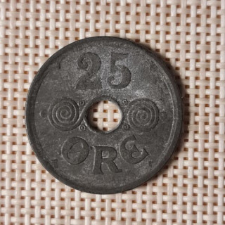 Denmark 25 Øre 1945 KM-823a VF