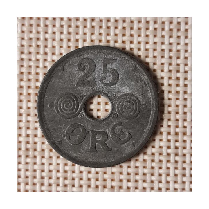 Denmark 25 Øre 1945 KM-823a VF