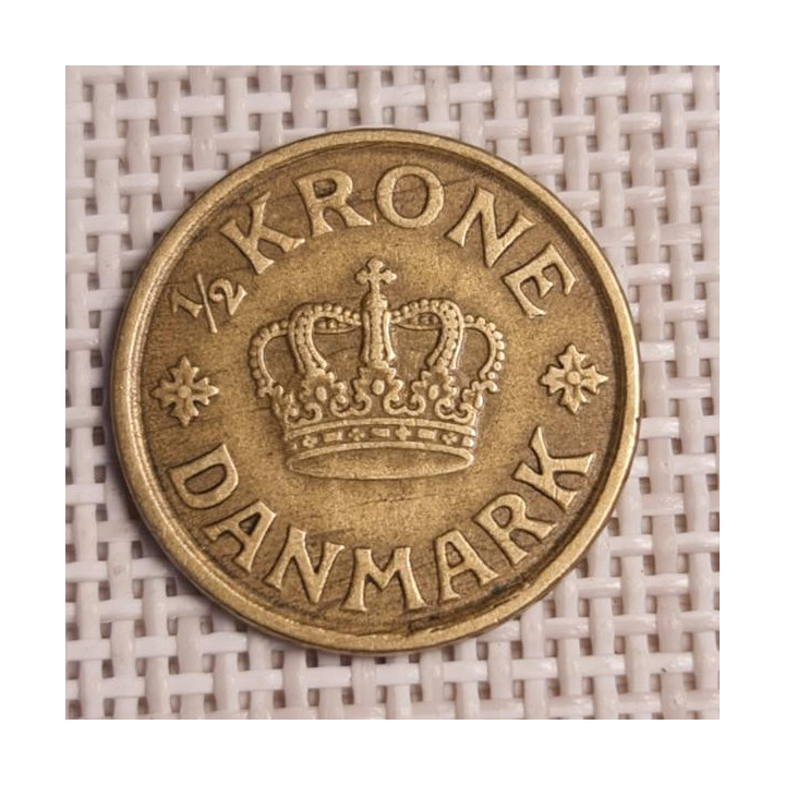 Denmark ½ Krone 1925 KM-831 VF