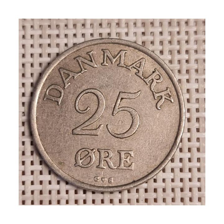 Denmark 25 Øre 1957 KM-842 VF