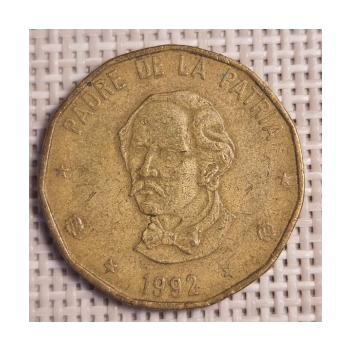 Dominican Republic 1 Peso 1992 KM-80.1 VF