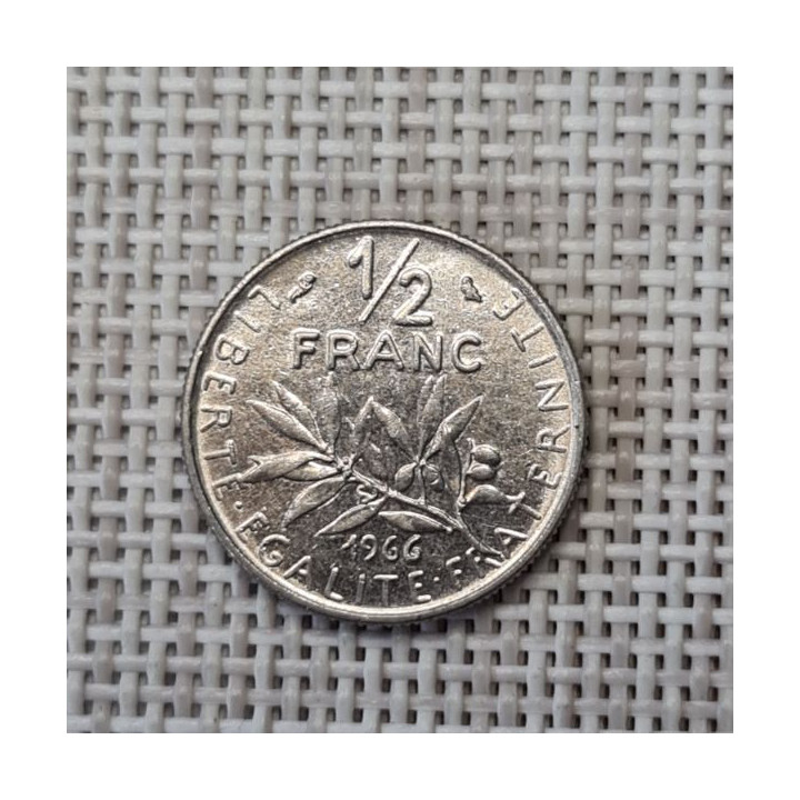 France 1/2 Franc 1966 KM-931 VF