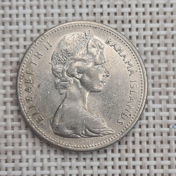 Bahamas 25 Cents 1966 KM-6 VF