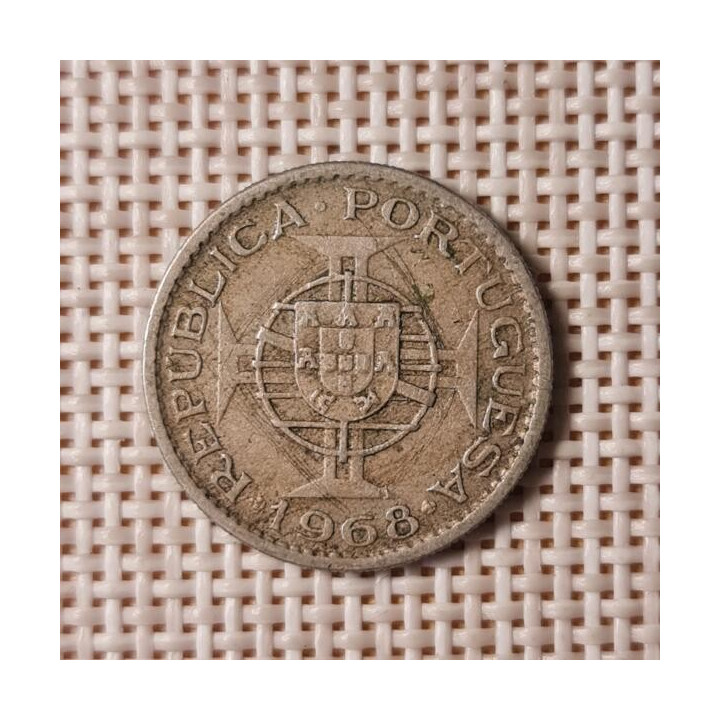 Angola 2.5 Escudos 1968 KM-77 VF