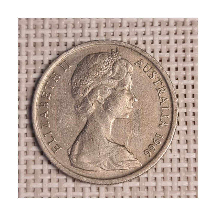 Australia 10 Cents 1966 KM-65 VF