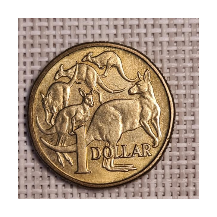 Australia 1 Dollar 1984 KM-77 VF