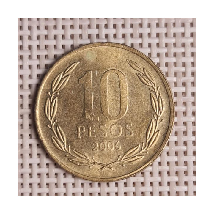 Chile 10 Pesos 2006 KM-228 VF