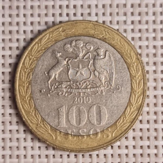 Chile 100 Pesos 2010 KM-236 VF