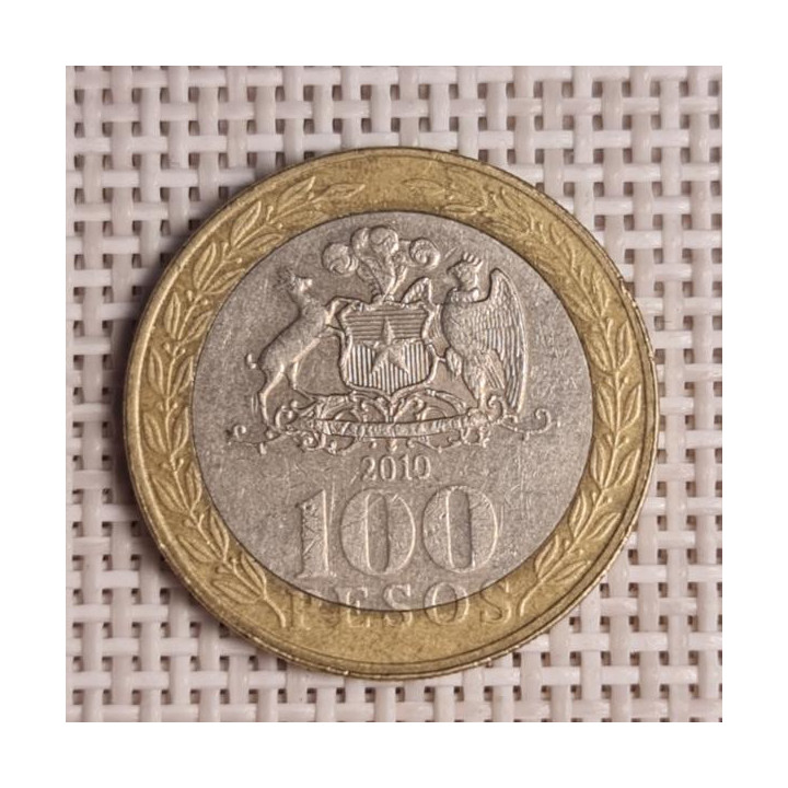 Chile 100 Pesos 2010 KM-236 VF