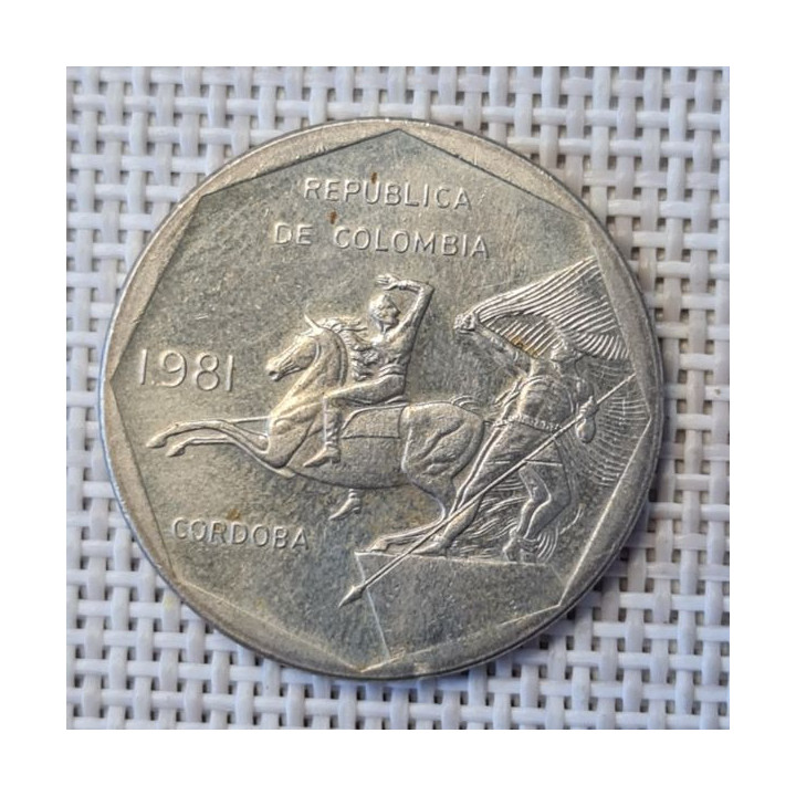 Colombia 10 Pesos 1981 KM-270 XF